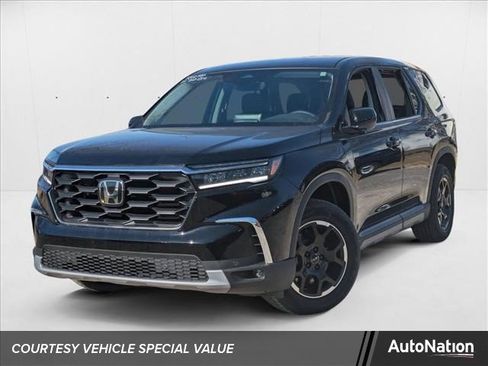 New 2025 Honda Pilot EX-L image 1