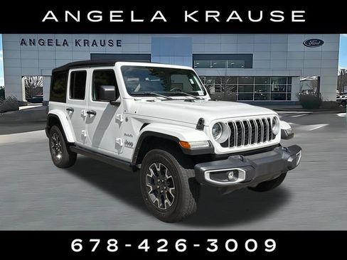 Used 2024 Jeep Wrangler Unlimited Sahara AWD/4WD image 1