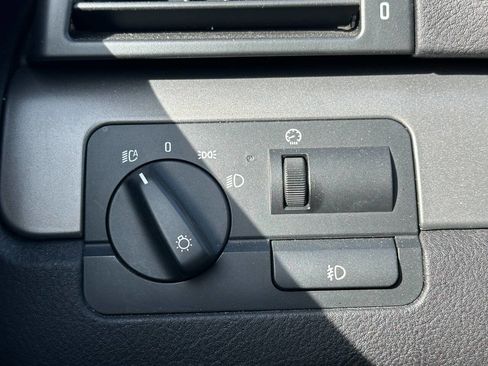 Used 2005 BMW M3 Coupe image 55