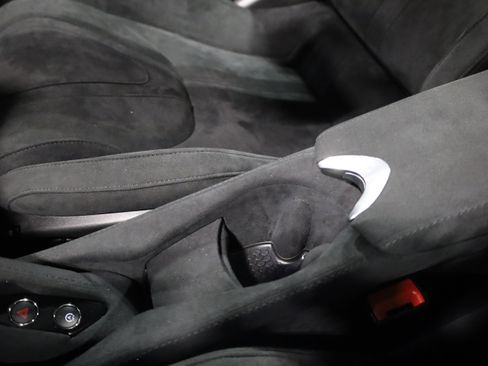 Used 2025 McLaren 750S image 30