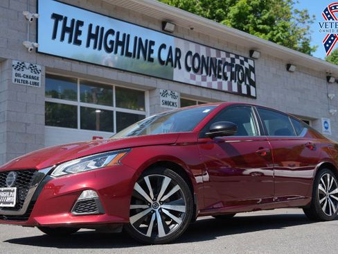 Used 2020 Nissan Altima 2.5 SR w/ Premium Package AWD/4WD image 1