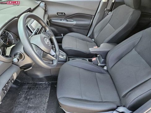 New 2025 Nissan Kicks Play S image 10