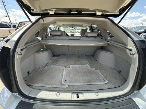 Used 2005 Lexus RX 330 w/ Premium Pkg FWD image 45
