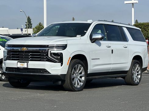 New 2026 Chevrolet Suburban Premier w/ Sun And Tow Package image 8