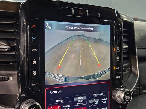 Used 2021 RAM 1500 Laramie image 30