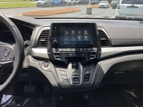 Used 2024 Honda Odyssey EX-L image 25