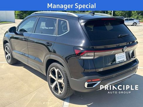 New 2025 Volkswagen Taos SEL AWD/4WD image 8