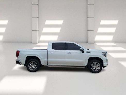 Used 2022 GMC Sierra 1500 Denali w/ Technology Package image 4