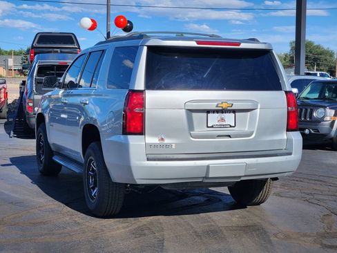 Used 2015 Chevrolet Tahoe LT w/ Luxury Package AWD/4WD image 9