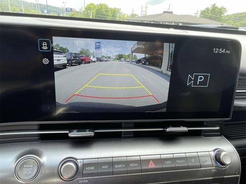 New 2025 Hyundai Kona SEL image 18