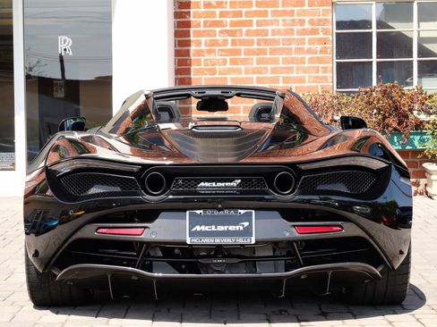 Used 2019 McLaren 720S Performance RWD image 5