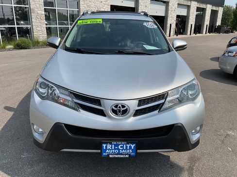 Used 2014 Toyota RAV4 XLE AWD/4WD image 12