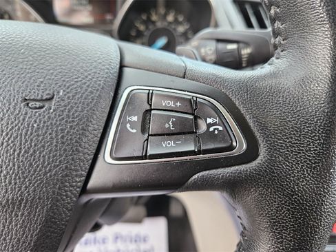 Used 2017 Ford Escape Titanium image 26