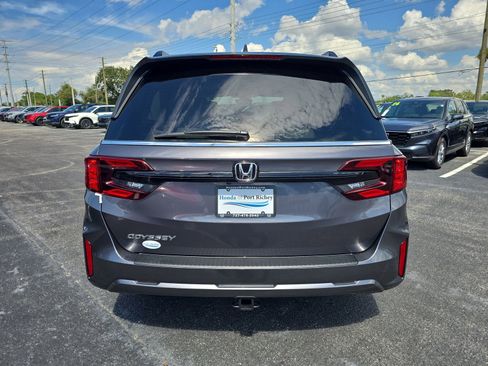 New 2026 Honda Odyssey EX-L image 5