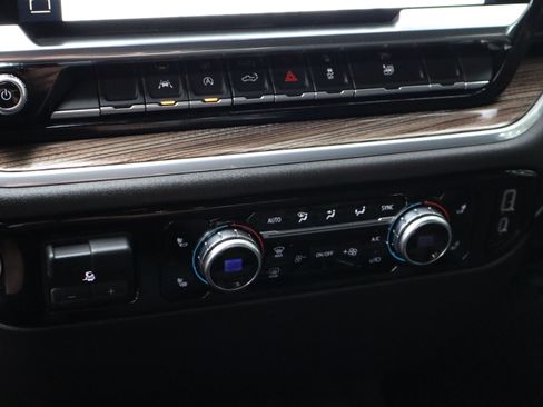 Used 2026 GMC Sierra 1500 Elevation image 33