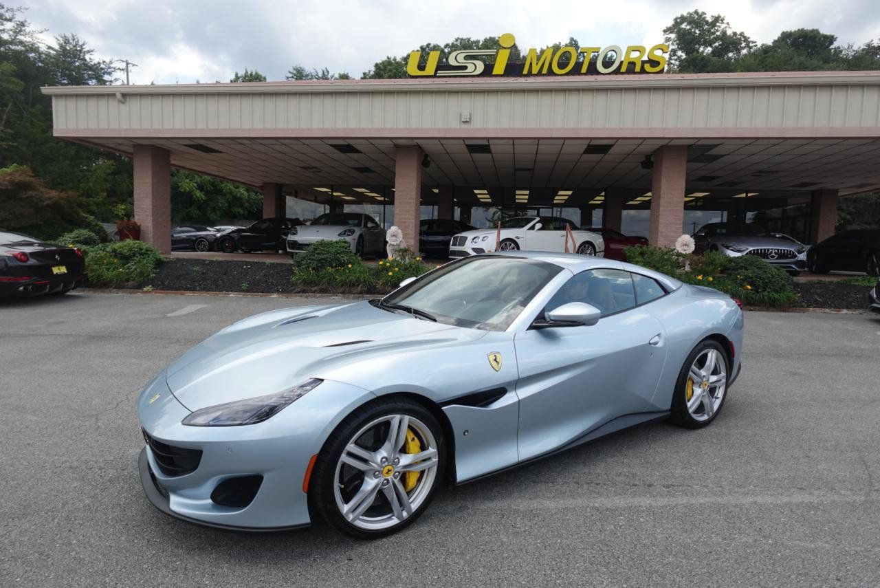 Used 2019 Ferrari Portofino RWD image 23
