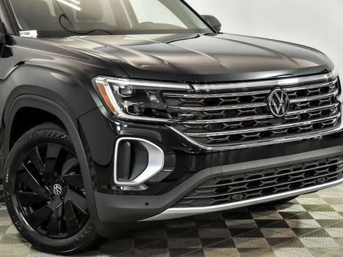 New 2026 Volkswagen Atlas SE AWD/4WD image 2