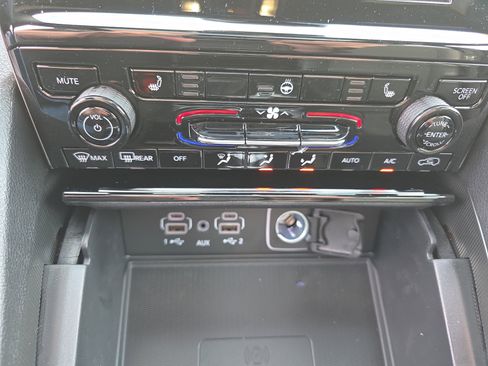 New 2025 Jeep Grand Cherokee L Altitude image 6