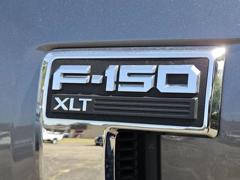 Used 2022 Ford F150 XLT w/ Equipment Group 302A High AWD/4WD image 18