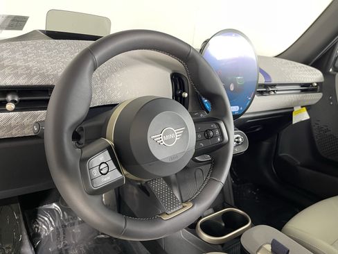 Used 2025 MINI Cooper S image 12