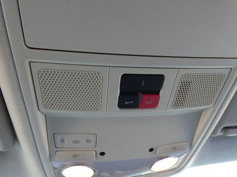 Used 2014 Volkswagen CC Sport image 76