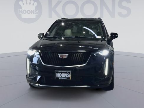 Used 2024 Cadillac XT6 Sport AWD/4WD image 4
