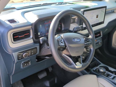 Used 2025 Ford Maverick Lariat w/ 4K Tow Package AWD/4WD image 16