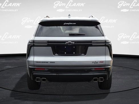 Used 2024 Chevrolet Traverse RS w/ LPO, Floor Liner Package image 28