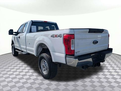 Used 2019 Ford F250 XL w/ XL Value Package AWD/4WD image 5