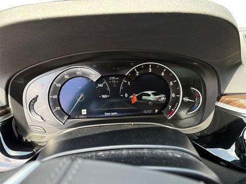 Used 2019 BMW 530i w/ Convenience Package image 13