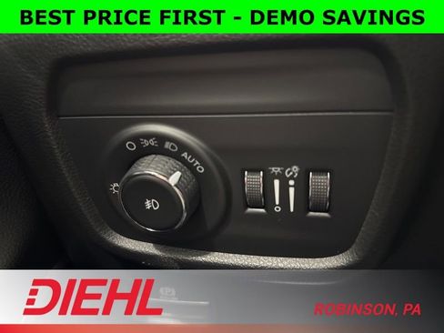 New 2026 Jeep Grand Cherokee L Limited image 28