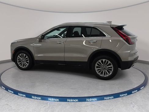 Certified 2024 Cadillac XT4 Premium Luxury AWD/4WD image 7