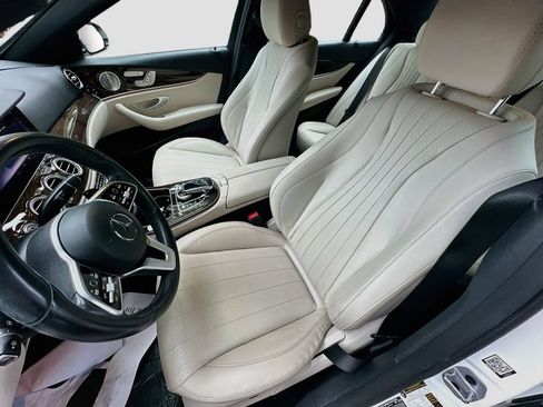 Used 2020 Mercedes-Benz E 450 4MATIC Sedan image 5