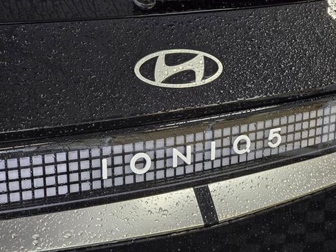 New 2026 Hyundai Ioniq 5 Limited image 14