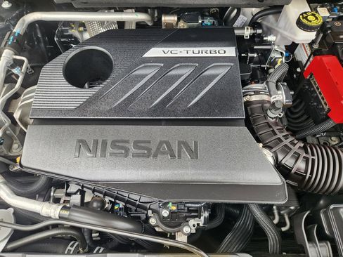 Used 2023 Nissan Rogue SV FWD image 36