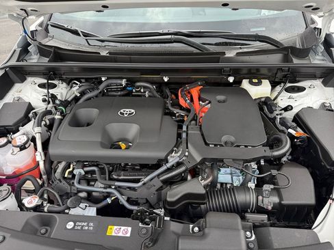 Used 2026 Toyota RAV4 SE w/ Convenience Package AWD/4WD image 31
