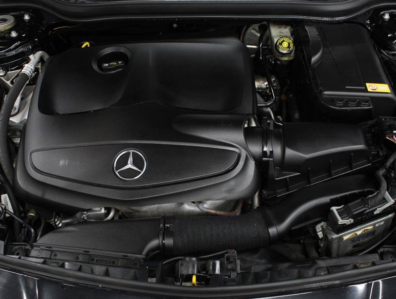 Used 2014 Mercedes-Benz CLA 250 image 16