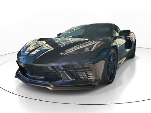 Used 2024 Chevrolet Corvette Stingray Preferred Conv image 3