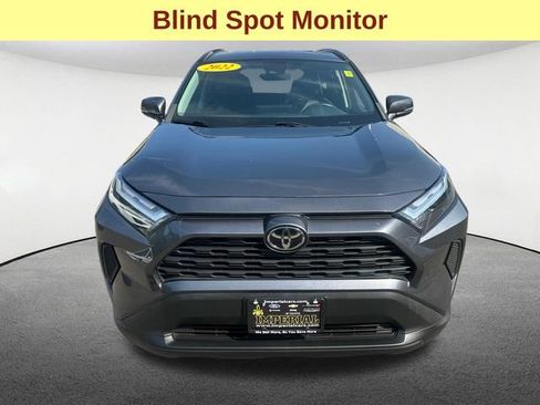 Used 2022 Toyota RAV4 XLE AWD/4WD image 4