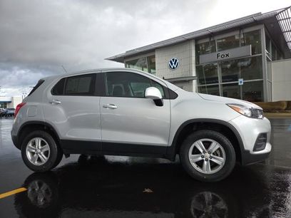 Used 2021 Chevrolet Trax LS w/ Tint and Cruise Package