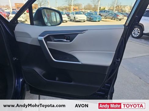 Used 2023 Toyota RAV4 XLE image 33