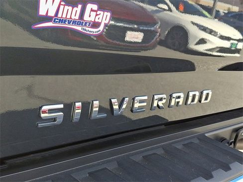 Used 2019 Chevrolet Silverado 1500 LT w/ All Star Edition image 28