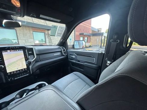 Used 2022 RAM 2500 Big Horn w/ Level C Equiment Group AWD/4WD image 51