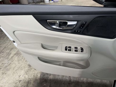 Used 2023 Volvo S60 B5 Plus w/ Protection Package Premier FWD image 19