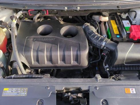 Used 2013 Ford Edge SE image 22