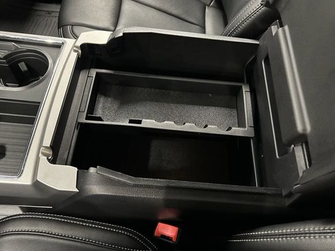 Used 2021 Ford F250 Lariat image 45