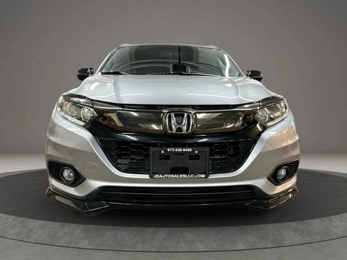 Used 2020 Honda HR-V Sport image 3