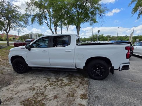 Used 2024 Chevrolet Silverado 1500 RST AWD/4WD image 5