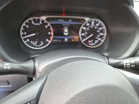 Used 2023 Nissan Sentra SV FWD image 20