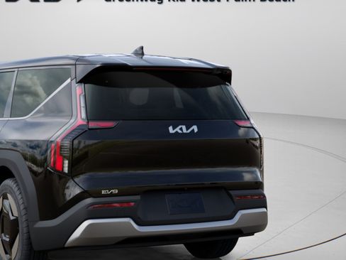 New 2026 Kia EV9 Light RWD image 6